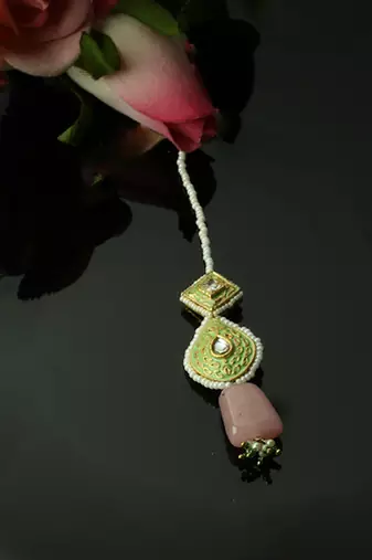 Green & pink adjustable head jewellery with kundan &  pearls