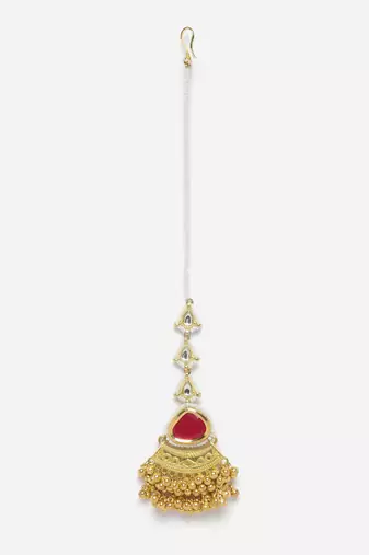 Red & gold adjustable head jewellery with kundan &  pearls