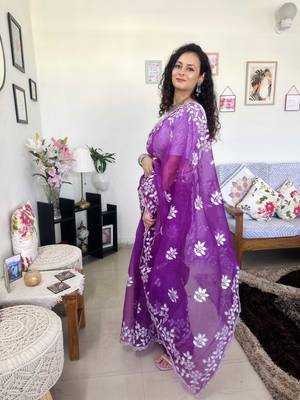 Purple embroidered organza traditional saree with blouse piece 2