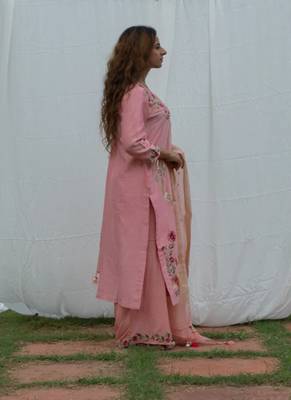 Parineeta - onion pink suit set 2