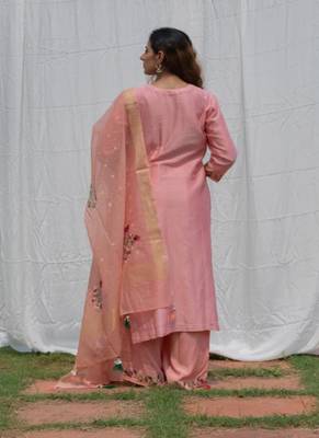 Parineeta - onion pink suit set 3