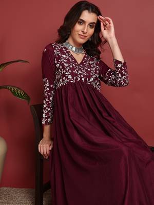 women burgundy cotton blend solid embroidered a-line kurta trouser with dupatta 2