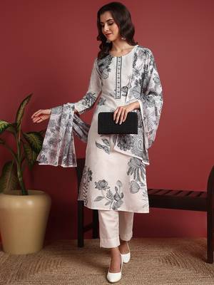 women off white silk blend floral printed straight kurta trouser with dupatta 1