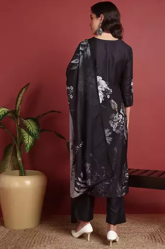 women black silk blend floral printed straight kurta trouser with dupatta