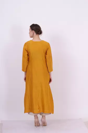 Kaavya - yellow Suit Set