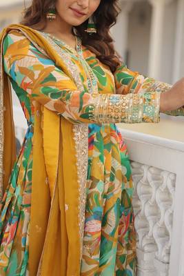 The latest designer readymade green gown with dupatta set 4
