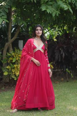 The stunning special designed pink gown with dupatta suit 1