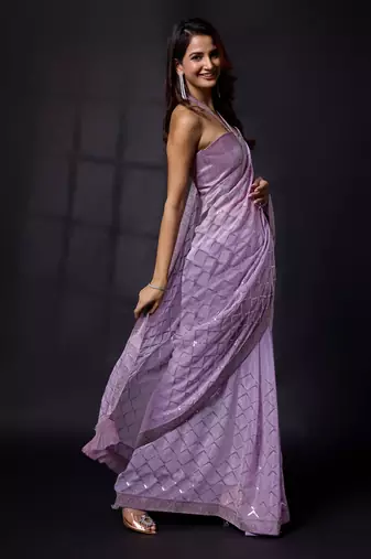Trendmalls Shimmer Fabric or Sequence Designer Checks Sirowaski Work Bollywood Women Purple Saree