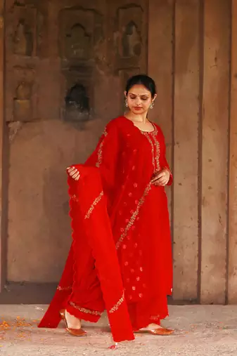 Meenakshi - Red Suit Set