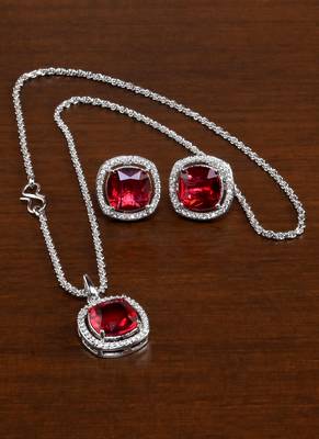 Silver Plated Electric Maroon Pendant Set 216ED745 1