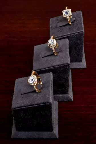 Gold plated cubic zirconia embellished 3 rings 216edfr72