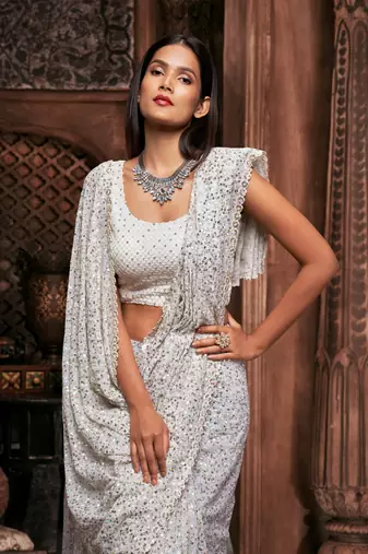 Trendmalls White Georgette Sequins Work Saree With Blouse
