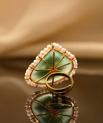 Dreamlike pearl ring 4