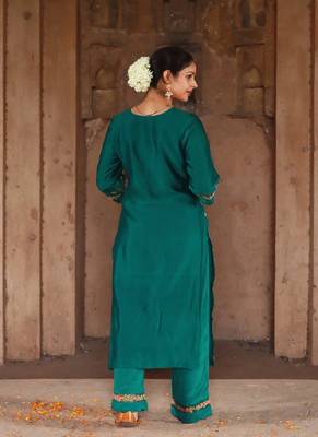 Meenkshi - Green Suit Set 3