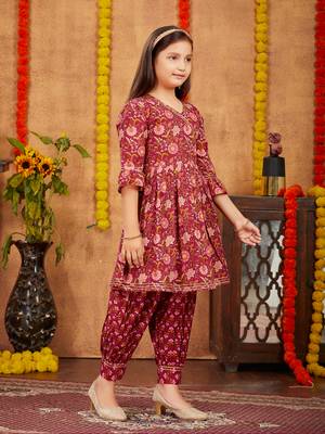 Aarika girls ethnic wear maroon colour floral print with gota work cotton kurti patiala set 3