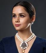 Agates, baroque pearls micron gold polis brass necklace set