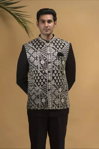 Black bandhgala set with nehru jacket 