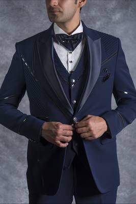 Navy blue tuxedo suit with pintex detailing 4