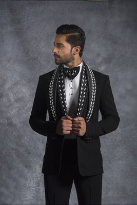 Black zardosi embroidered tuxedo suit 3