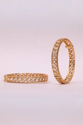 Premium quality brass gold plated set of 2 kundan bangles for women/girls 3