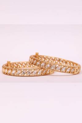 Premium quality brass gold plated set of 2 kundan bangles for women/girls 4