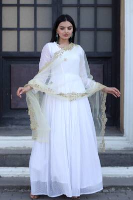 Fancy and stylish white gown with yelloe colour embroidered dupatta 1