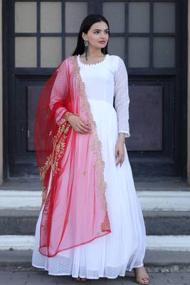 Fancy and stylish white gown with red colour embroidered dupatta 2
