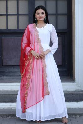 Fancy and stylish white gown with red colour embroidered dupatta 3