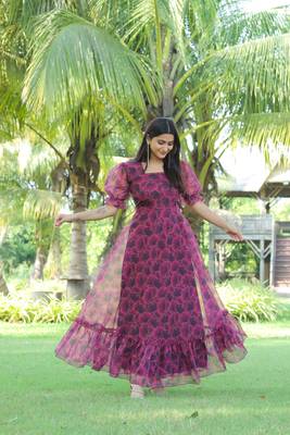Trendy wine colour long kurti for ethnic and party looks 5