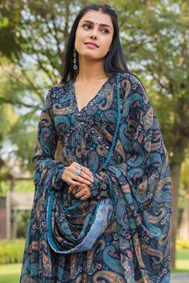 Smart and elegant blue colour gown with dupatta for trendy looks 3