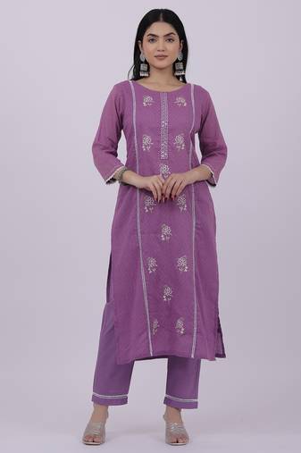 Satrangi women's purple cotton embroidered kurta set with round neck and three fourth sleeves