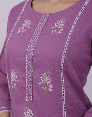 Satrangi women's purple cotton embroidered kurta set with round neck and three fourth sleeves 4