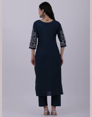 Satrangi women's navy blue cotton embroidered kurta set with round neck and three fourth sleeves 2