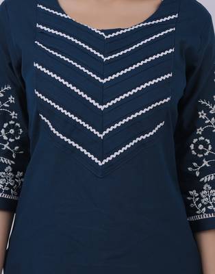 Satrangi women's navy blue cotton embroidered kurta set with round neck and three fourth sleeves 4
