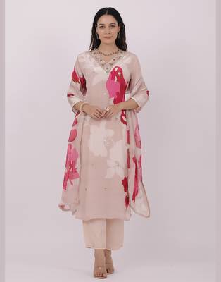 Satrangi women's pink viscose silk regular fit three fourth sleeve v neck floral print kurta set 1