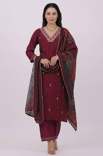 Satrangi women's maroon blended silk embroidered v neck three fourth sleeve kurta set