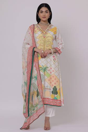 Satrangi women's off white viscose silk printed v neck three fourth sleeve kurta set
