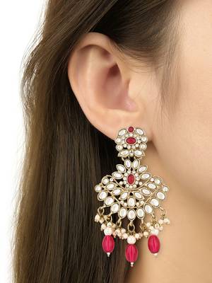 traditional kundan pearl drop bridal choker necklace with chandbali earrings & maang tikka jewellery set 5