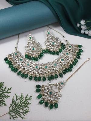 traditional kundan pearl drop bridal choker necklace with chandbali earrings & maang tikka jewellery set 1