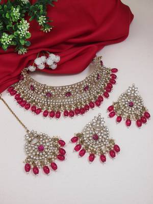 traditional kundan pearl hanging choker necklace jewellery set with earrings & maang tikka 1