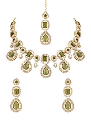 traditional kundan & stone choker necklace jewellery with earrings & maang tikka set 2