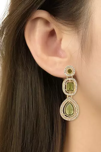 traditional kundan & stone choker necklace jewellery with earrings & maang tikka set