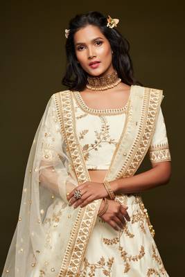 White Thread Zari Dori And Sequins Embroidered Art Silk Bridal Lehenga Choli 2
