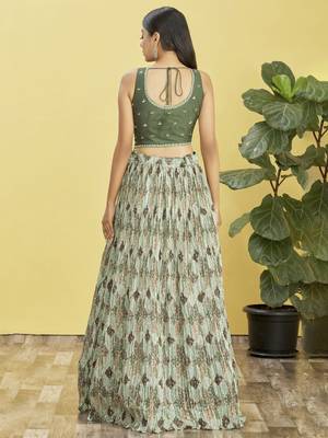  Green Real Mirror With Thread Zari Sequins Embroidered Chinnon Lehenga Choli For Bride 5