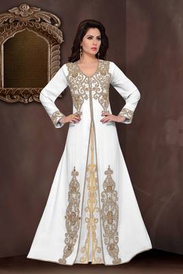 Off-White embroidered georgette Islamic kaftans with hijab 1