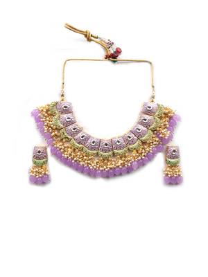 Dual colour lavander kundan meenakari necklace set with earrings and maangtika 3