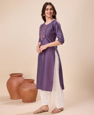  mauve viscose floral embroidered straight kurta 2