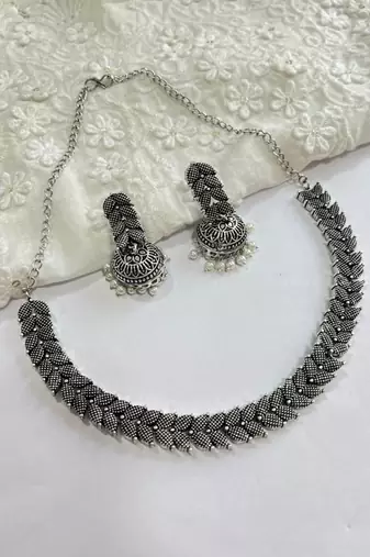 Silver plated handmade jewelry: oxidized choker necklace with matching earrings for women