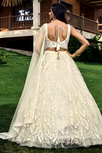 WHITE THREAD & SEQUINS EMBROIDERED WITH NET FABRIC DESIGNER WEDDING PARTY WEAR FESTIVAL SEMI STITCHED LEHENGA CHOLI