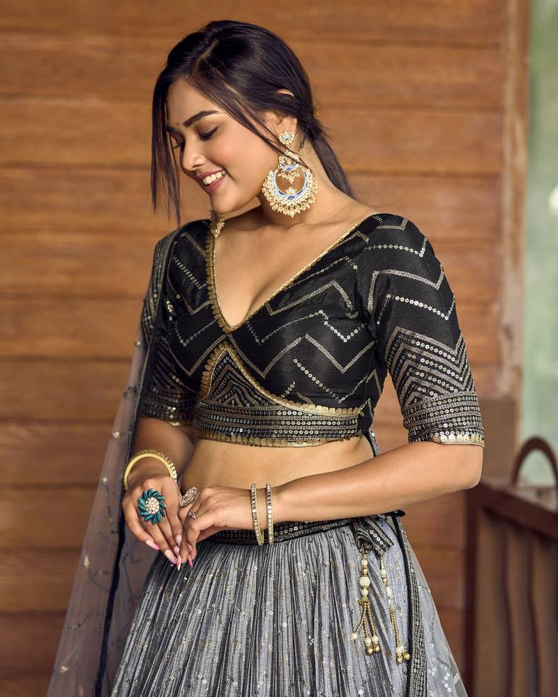 BLACK THREAD & SEQUINS EMBROIDERED WITH CHINON FABRIC DESIGNER BRIDAL WEDDING PARTY WEAR FESTIVAL SEMI STITCHED LEHENGA